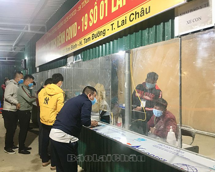 Từ 18 giờ 00 phút ngày 17/01/2022, Lai Châu tạm dừng hoạt động đối với các Chốt Kiểm soát liên ngành phòng, chống dịch COVID-19 trên địa bàn tỉnh.